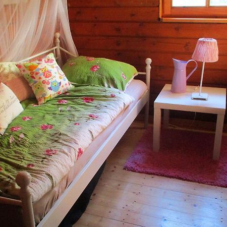 Ferienhaus Eulennest Hilders Buitenkant foto