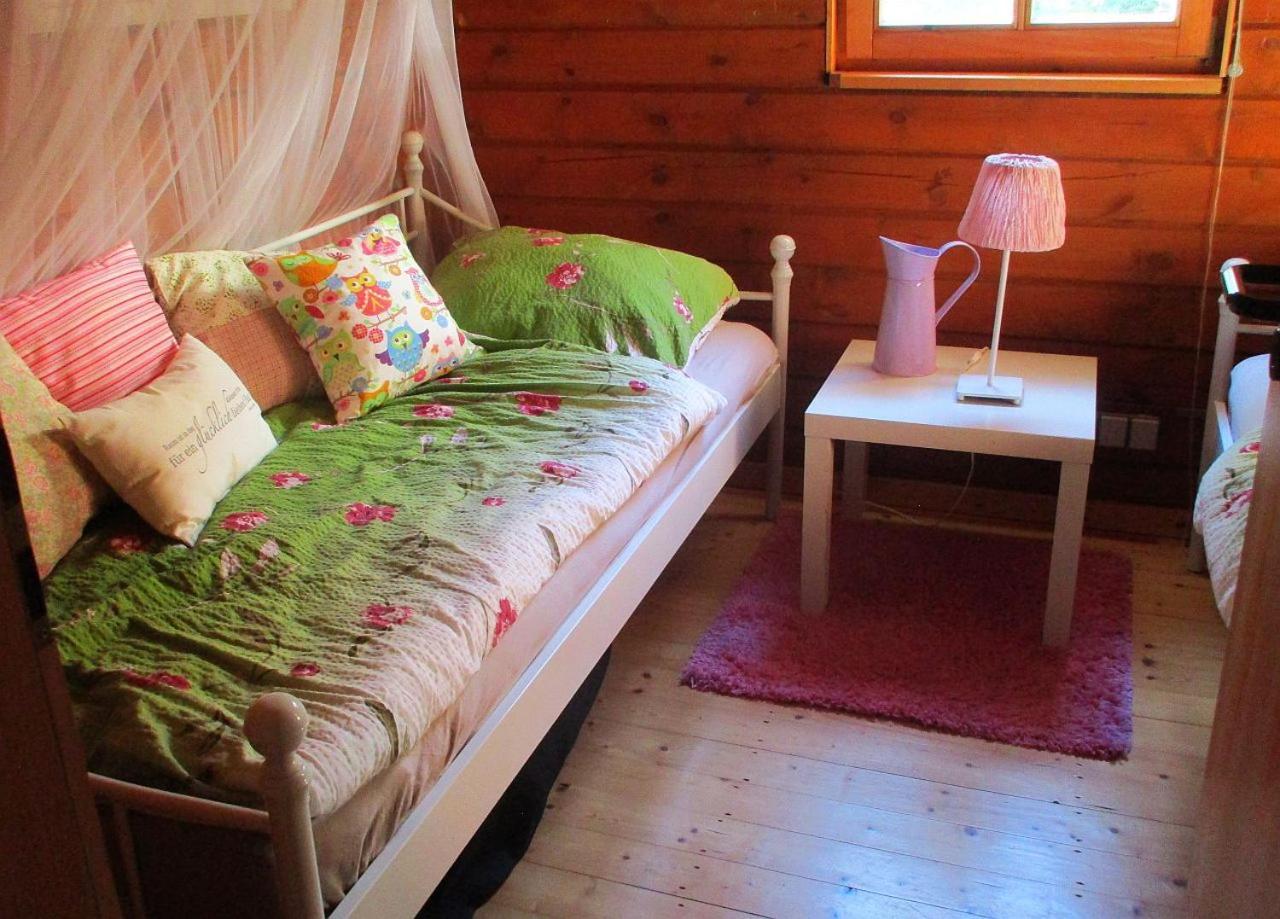 Ferienhaus Eulennest Hilders Buitenkant foto